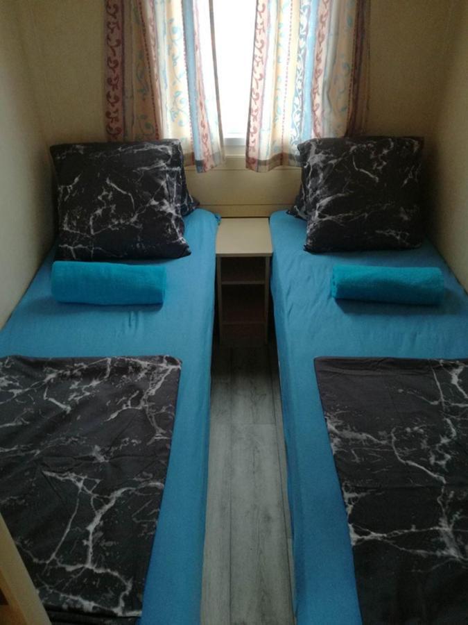 Mobilheim 16 A 17 - Vyrovicka Prehrada Vyr Hotell Vyrovice Exteriör bild